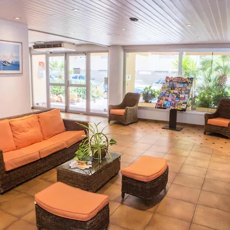 Апартаменты Promenade Des Bains - Maeva - 4 Personnes Confort Mae-2296 Сен-Рафаэль